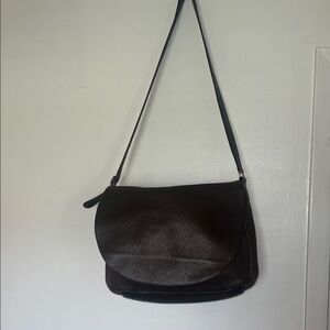 Elegant BrownLeather Shoulder Bag